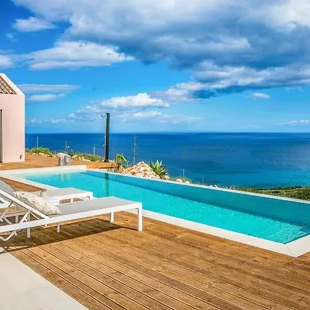 Skala Sleeps 3 Pool Air Con Wifi Villa