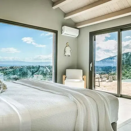 Skala Sleeps 3 Pool Air Con Wifi Villa *